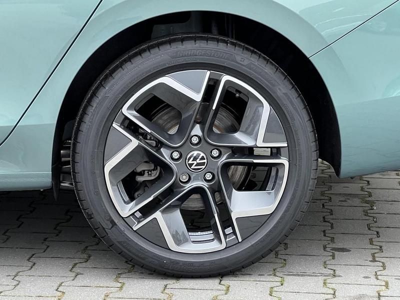 Neu VW Passat Business 150 PS (110 kW) 2025 Kombi