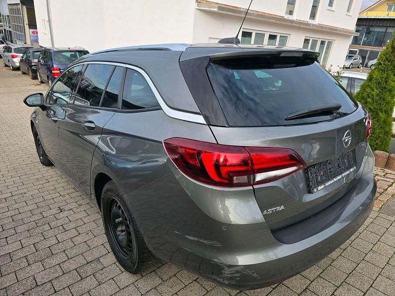 Gebraucht Opel Astra Dynamic 125 PS (91 kW) 2017 Grau Kombi