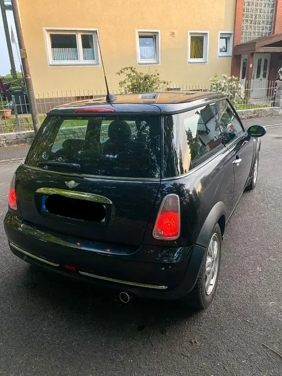 Usado Mini ONE 90 HP (66 kW) 2005 Preto Citadino