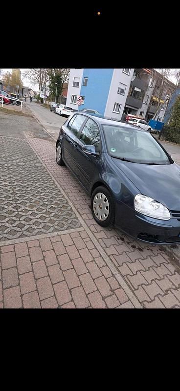 Gebraucht VW Golf IV 105 PS (77 kW) 2005 Andere farben Limousine