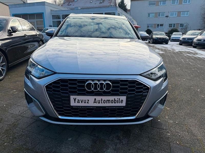 Usata Audi A3 Advanced 150 CV (110 kW) 2021 Argento Berlina