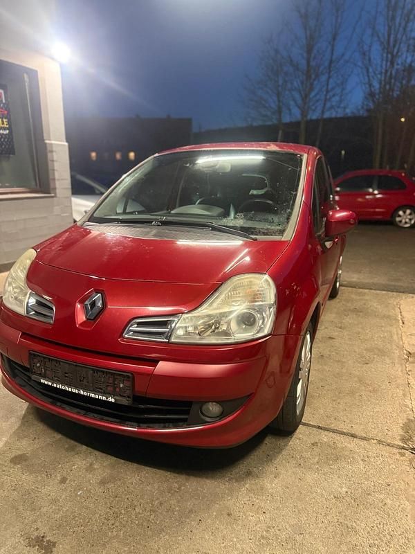 Rot Gebraucht 2011 Renault Grand Modus Luxe Van / Kleinbus | 1.990 € - Bild 1/4