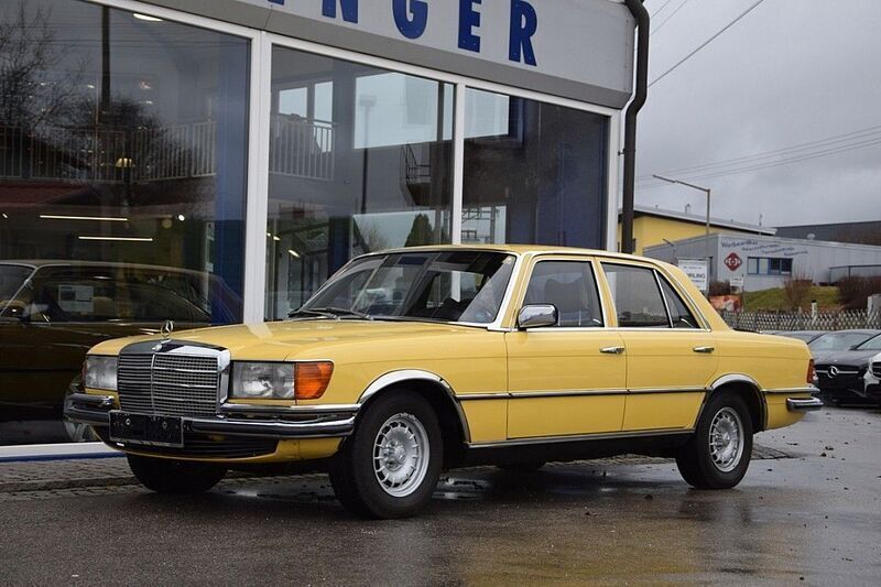 Gebraucht Mercedes S280 160 PS (117 kW) 1974 Gelb Limousine