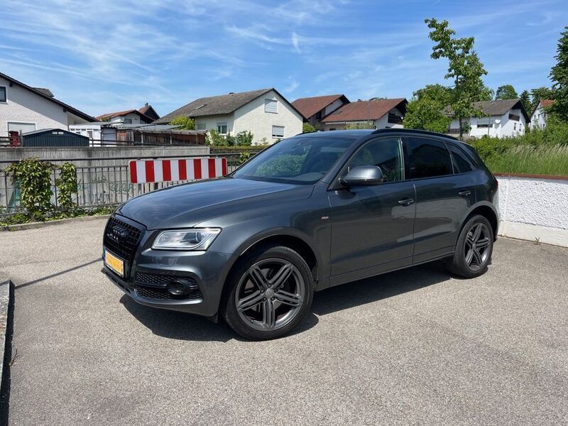 Grau Gebraucht 2009 Audi Q5 S-Line SUV | 14.500 € (Fairer Preis) - Bild 1/4