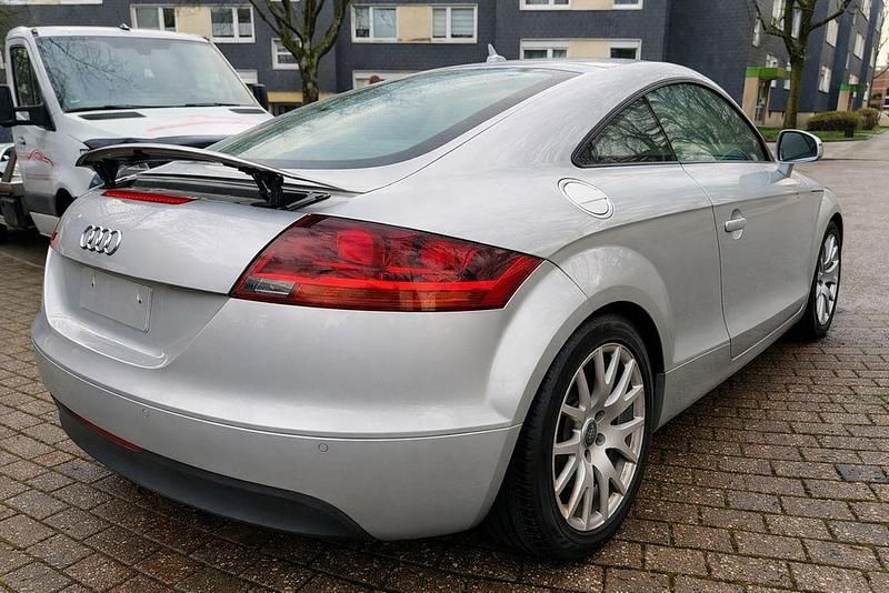 Gebraucht Audi TT Roadster Sport 160 PS (117 kW) 2010 Silber Cabrio