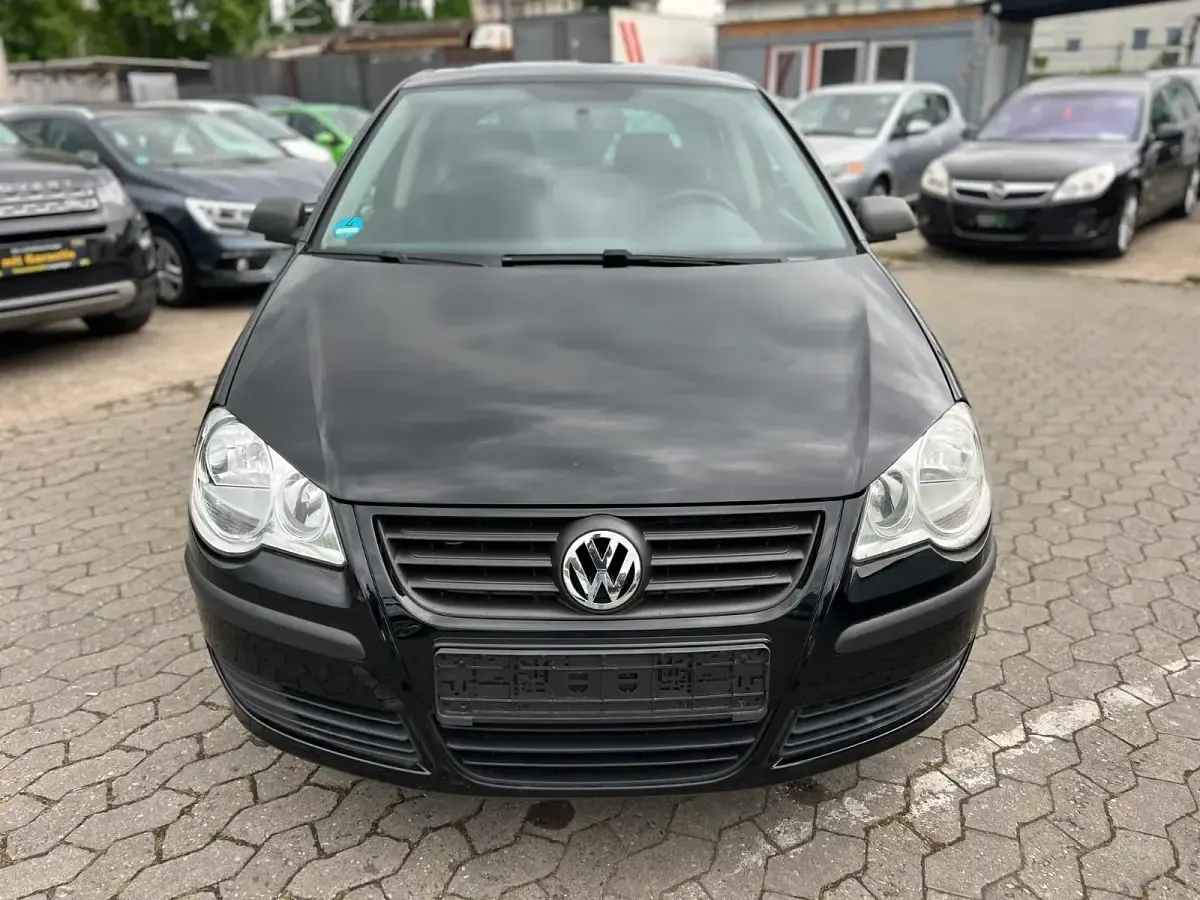 Gebraucht VW Polo 69 PS (50 kW) 2007 Schwarz Kleinwagen