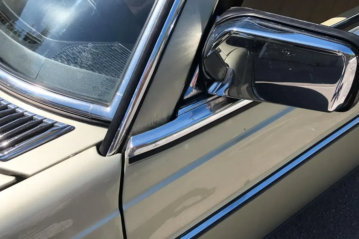 Gebraucht Mercedes 230 136 PS (100 kW) 1983 Grün Coupé