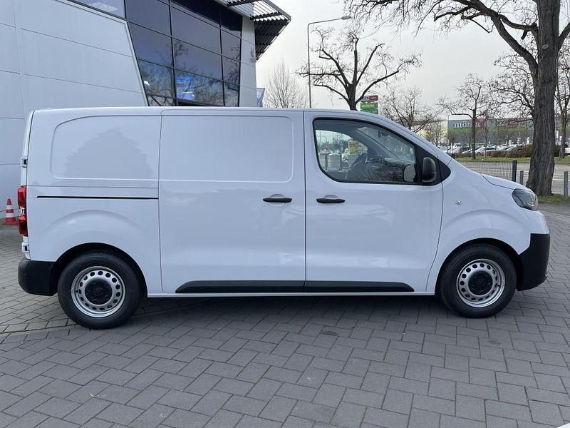 Gebraucht Toyota Proace 120 PS (88 kW) 2025 Icy white Van / Kleinbus
