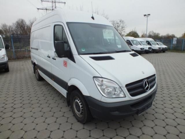 Gebraucht Mercedes Sprinter 129 PS (94 kW) 2011 Weiß Van