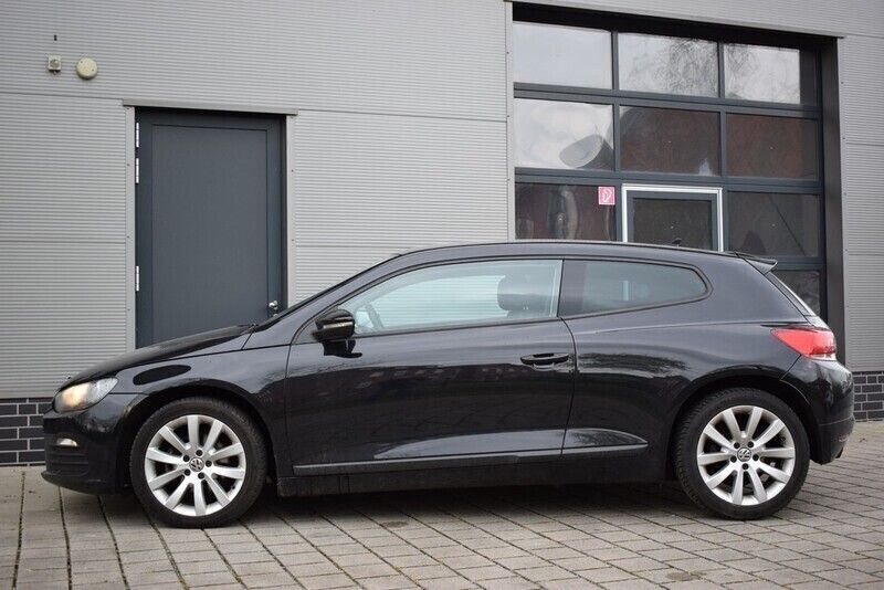 Gebraucht VW Scirocco Sport 140 PS (102 kW) 2010 Schwarz Coupé