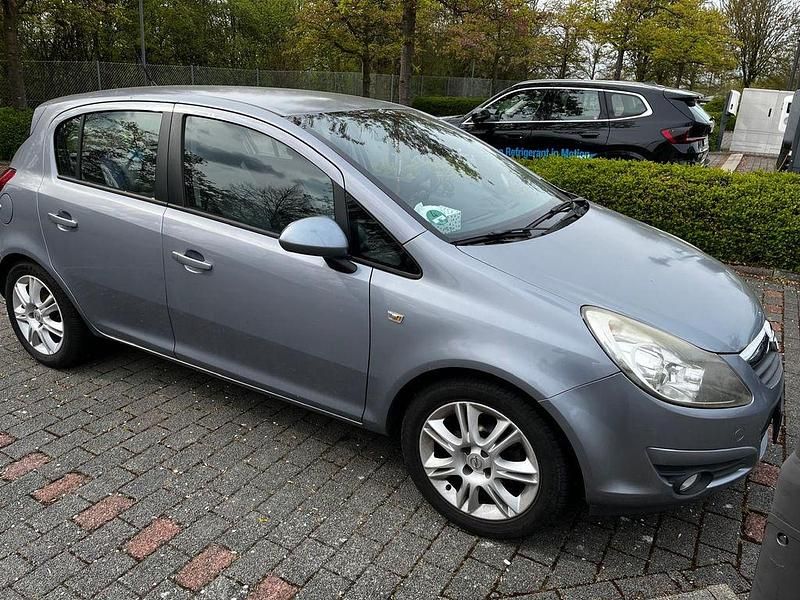 Gebraucht Opel Corsa 90 PS (66 kW) 2009 Grau Kleinwagen