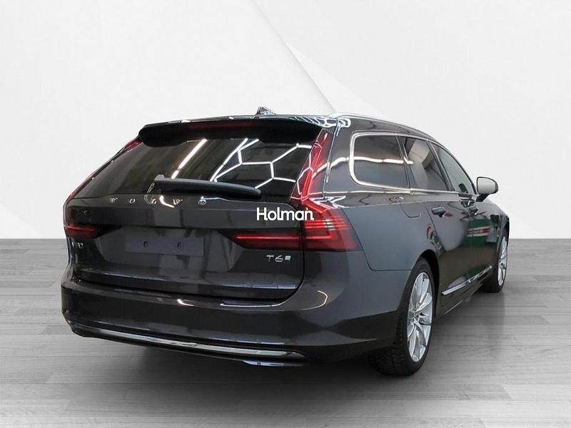 Gebraucht Volvo V90 349 PS (256 kW) 2025 Grau Kombi