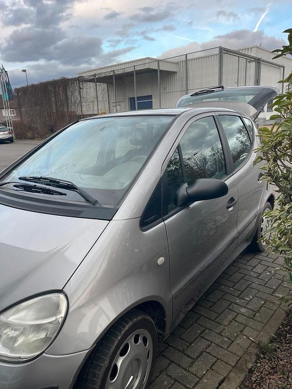 Gebraucht Mercedes A140 102 PS (75 kW) 2000 Grau Van / Kleinbus