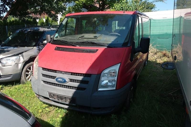 Rot Gebraucht 2011 Ford Transit Kombi | 2.300 € (Superpreis) - Bild 1/4