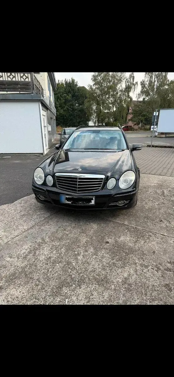 Gebraucht Mercedes E280 Avantgarde 231 PS (169 kW) 2008 Schwarz Limousine