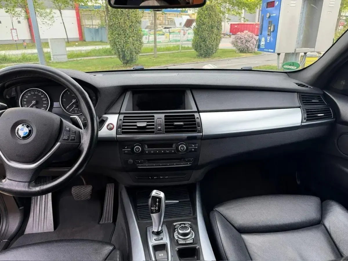 Gebraucht BMW X5 Sport Line 245 PS (180 kW) 2013 Schwarz SUV