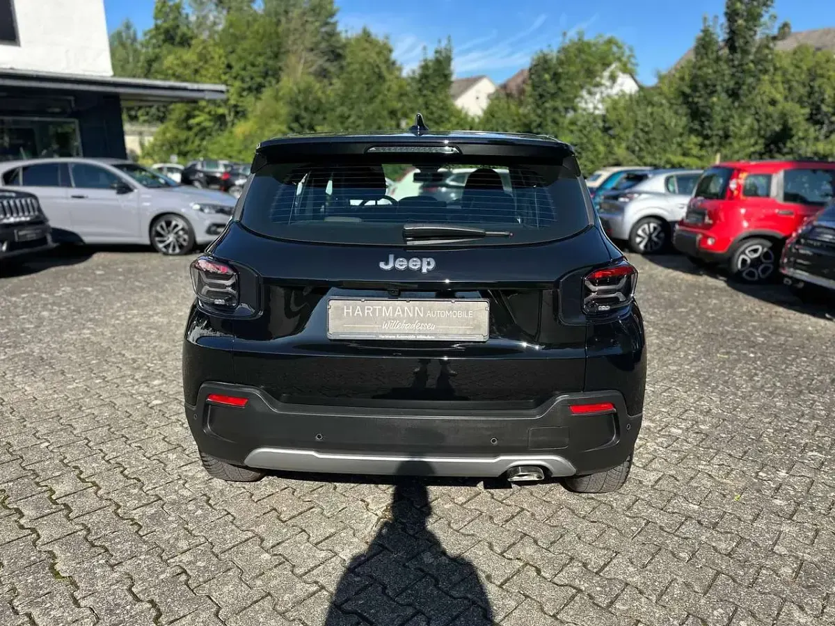 Gebraucht Jeep Avenger Altitude 101 PS (74 kW) 2024 Schwarz SUV