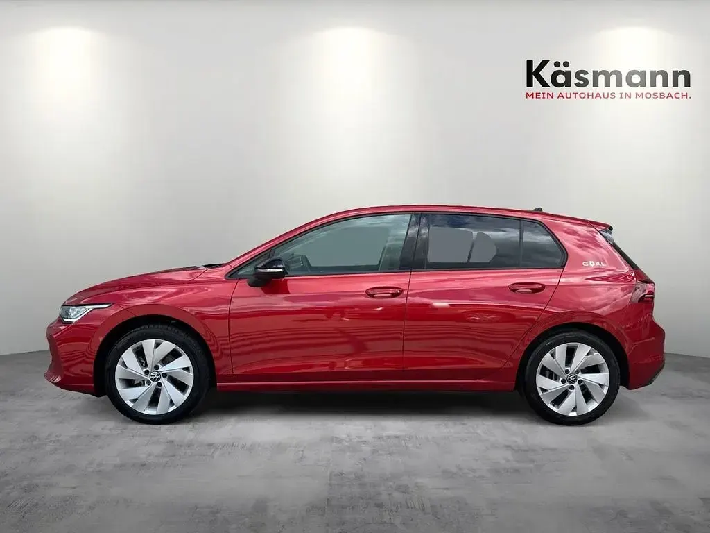 Gebraucht VW Golf VIII Goal 150 PS (110 kW) 2025 Rot Limousine