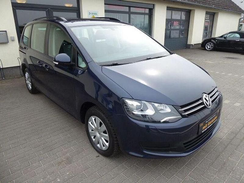 Gebraucht VW Sharan Trendline 150 PS (110 kW) 2013 Blau Van / Kleinbus