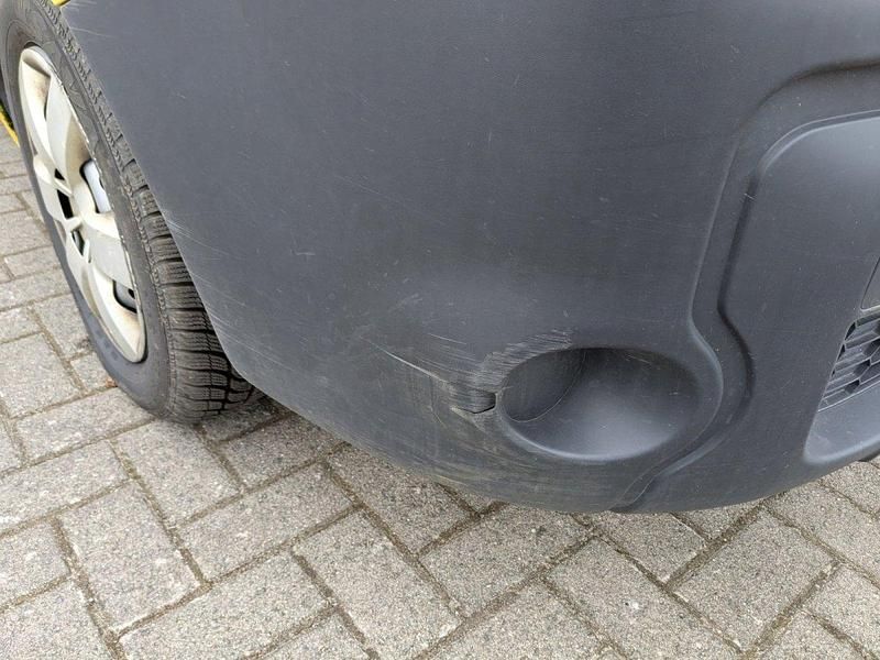 Gebraucht Renault Kangoo 90 PS (66 kW) 2018 Verkehrgelb Van