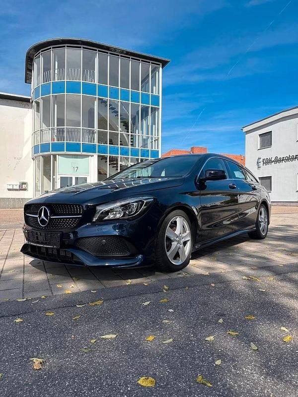 Gebraucht Mercedes CLA250 211 PS (155 kW) 2017 Limousine