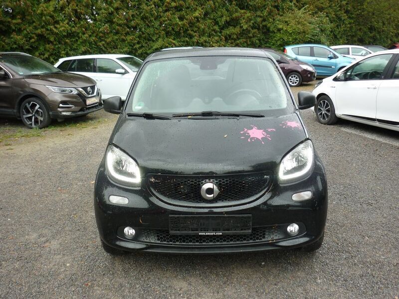 Second-hand Smart ForFour 71 CP (52 kW) 2018 Negru Hatchback