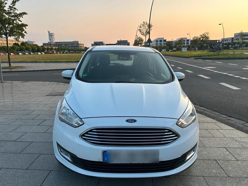 Weiß Gebraucht 2018 Ford Grand C-Max Van / Kleinbus | 16.500 € - Bild 1/4