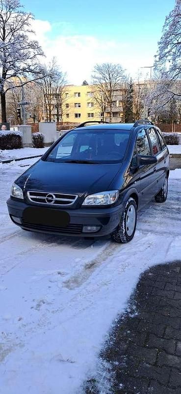 Schwarz Gebraucht 2003 Opel Zafira Edition Van / Kleinbus | 700 € (Superpreis) - Bild 1/4