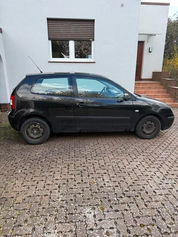 Brugt VW Polo 64 HK (47 kW) 2003 Sort Hatchback