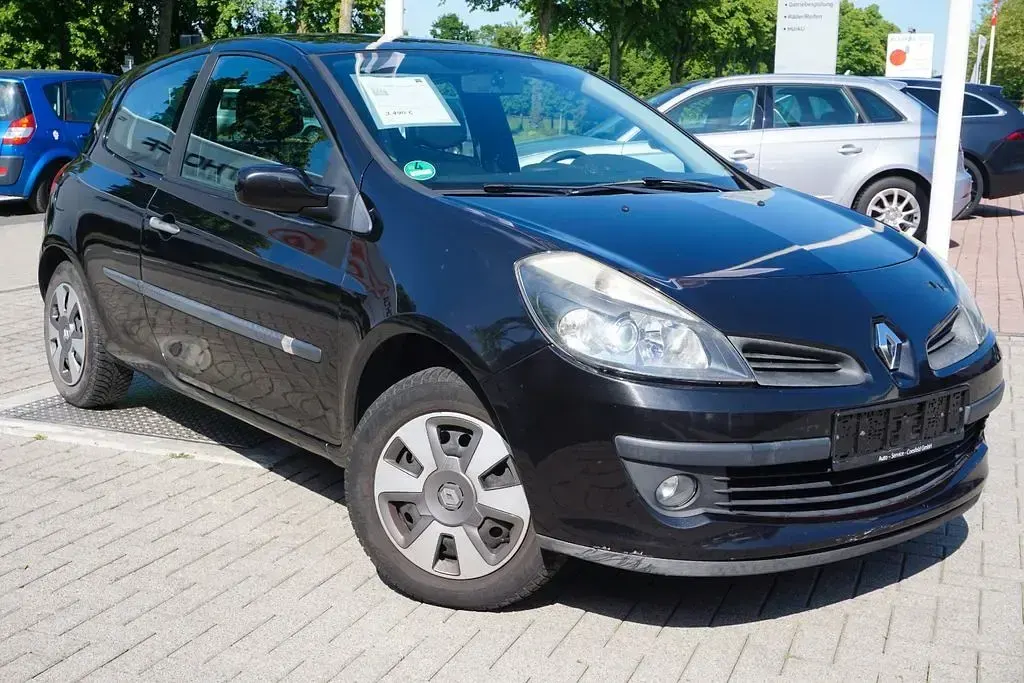 Używany Renault Clio III Dynamique 75 KM (55 kW) 2008 Czarny Hatchback