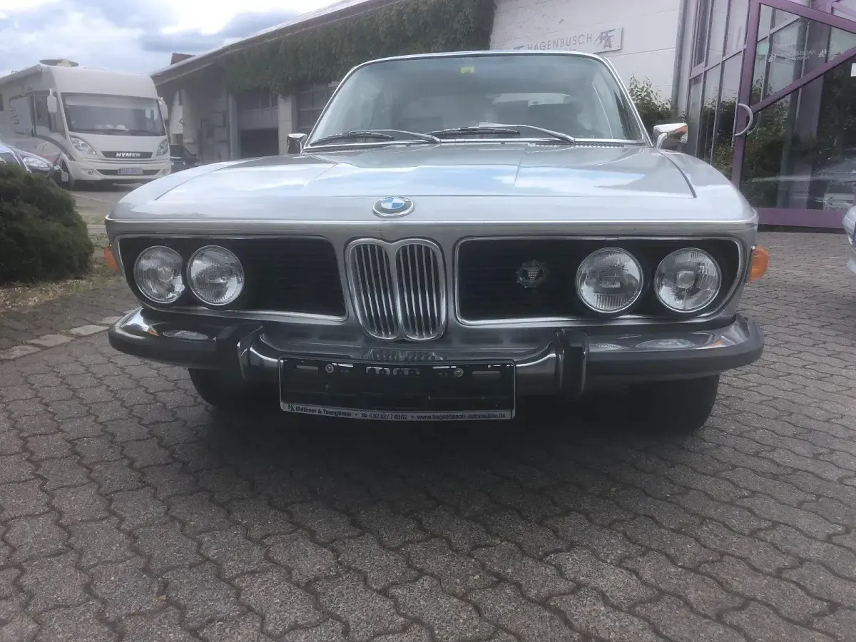 Gebraucht BMW E9 200 PS (147 kW) 1971 Silber Coupé