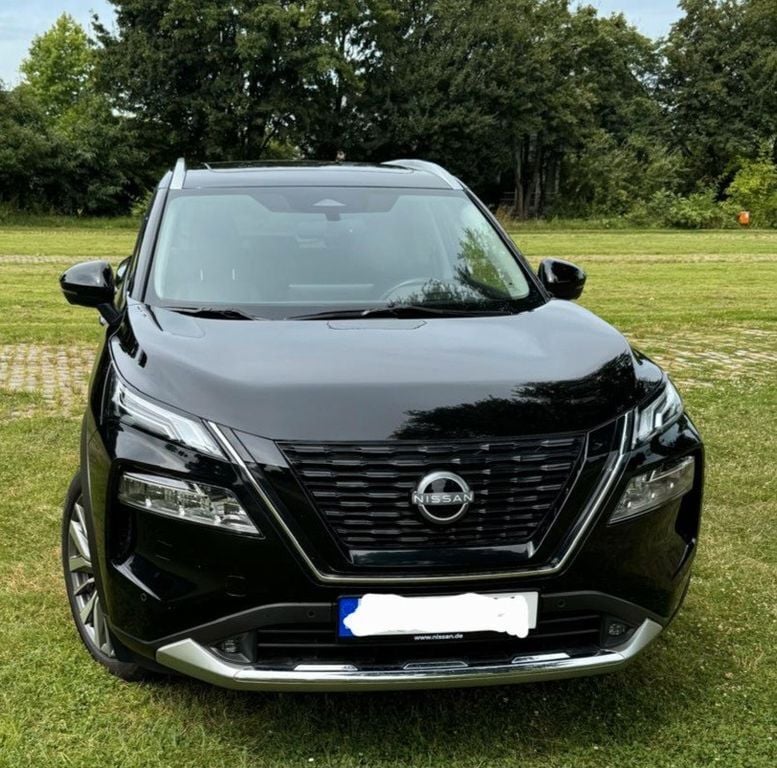 Schwarz Gebraucht 2022 Nissan X-Trail Tekna SUV | 35.500 € (Superpreis) - Bild 1/4
