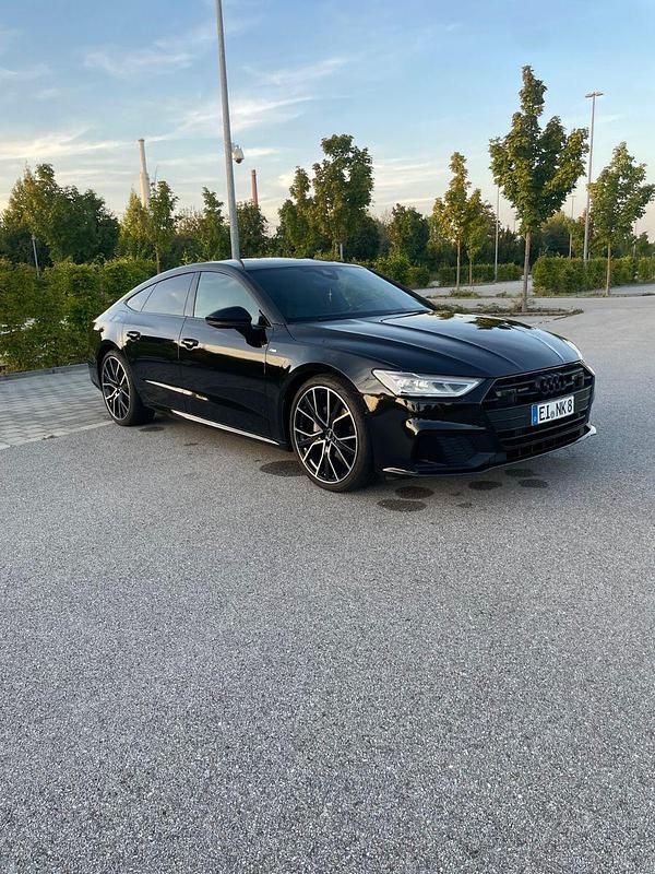 Schwarz Gebraucht 2022 Audi A7 Sport Kleinwagen | 44.900 € (Fairer Preis) - Bild 1/4