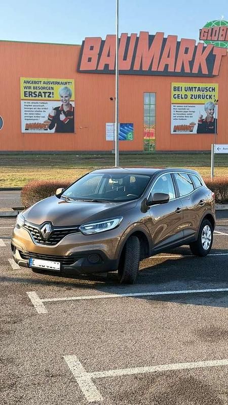 Gebraucht Renault Kadjar Life 131 PS (96 kW) 2018 Braun SUV