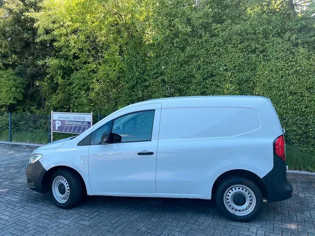 Gebraucht Mercedes Citan 110 102 PS (75 kW) 2022 Weiß Van / Kleinbus