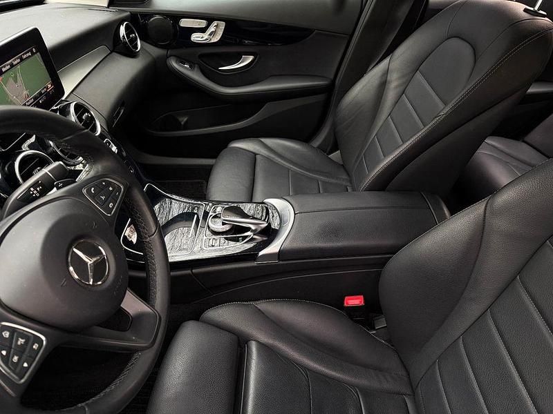 Gebraucht Mercedes C220 170 PS (125 kW) 2017 Silber Kombi