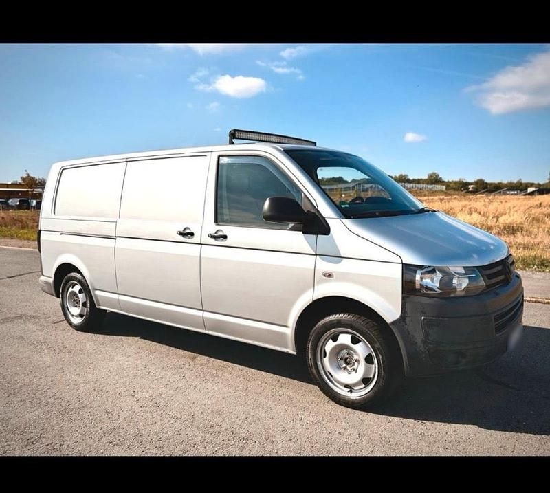 Gebraucht VW Transporter 86 PS (63 kW) 2010 Silber Van