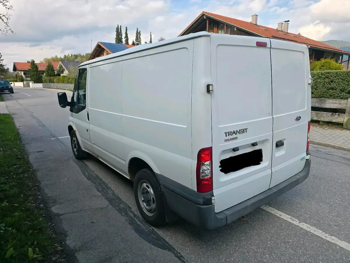 Used Ford Transit 85 HP (62 kW) 2012 White Minivan