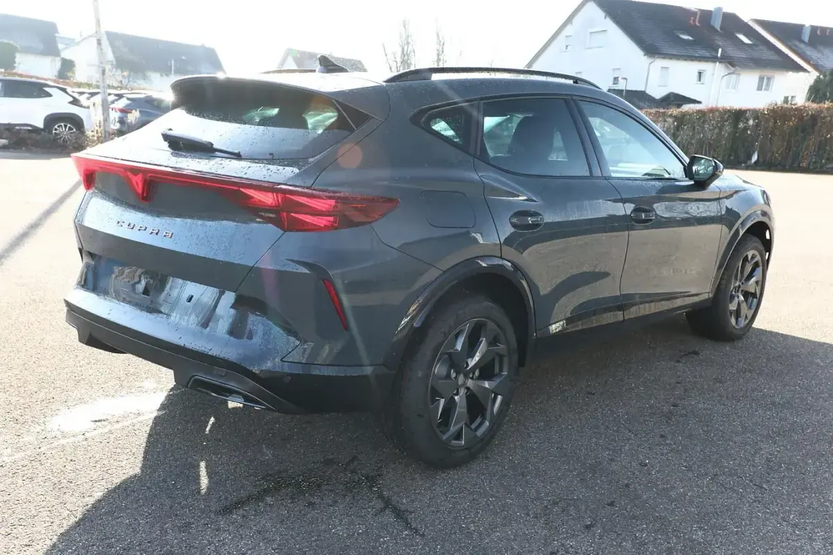 Nouvelle Cupra Formentor 150 ch (110 kW) 2026 Bleue SUV