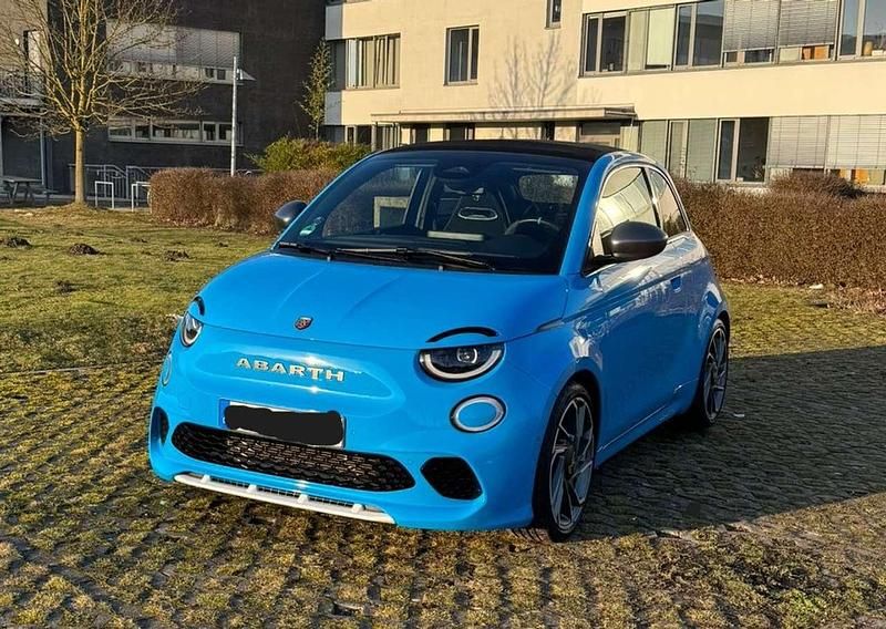 Gebraucht Abarth 500 113 kW (154 PS) 2023 Blau Limousine