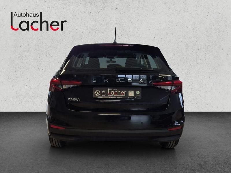Neu Skoda Fabia Selection 80 PS (58 kW) 2026 Blackmagic perleffekt Kleinwagen