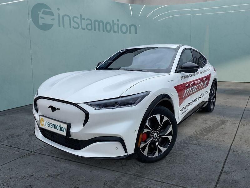 Weiß Gebraucht 2024 Ford Mustang Mach-E SUV | 40.949 € (Fairer Preis) - Bild 1/4