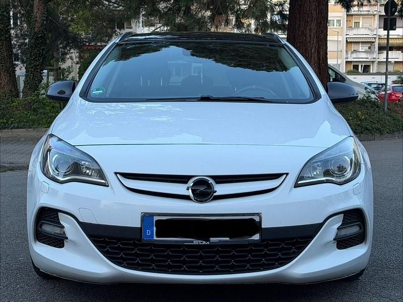 Gebraucht Opel Astra OPC 136 PS (100 kW) 2016 Weiß Kombi