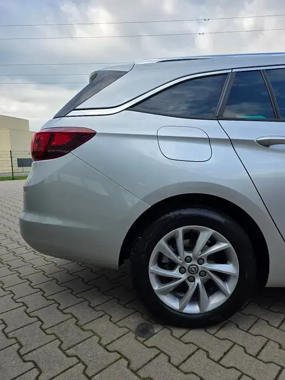Gebraucht Opel Astra Elegance 122 PS (89 kW) 2021 Grau Limousine