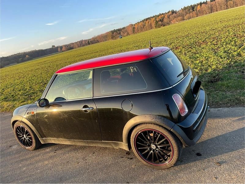 Gebraucht Mini ONE 90 PS (66 kW) 2001 Schwarz Kleinwagen