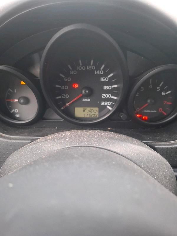 Gebraucht Mitsubishi Colt 70 PS (51 kW) 2008 Weiß Limousine