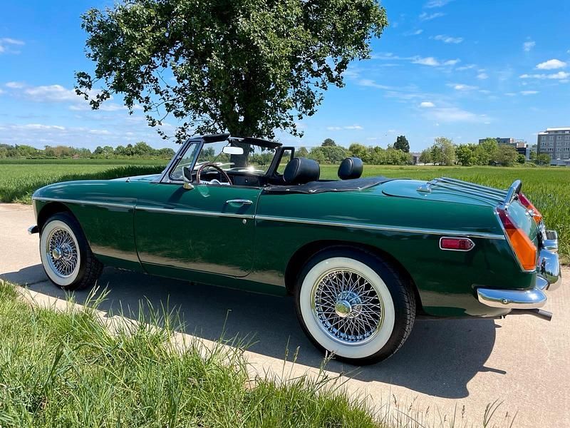 Gebraucht MG B 67 PS (49 kW) 1977 Grün Cabrio