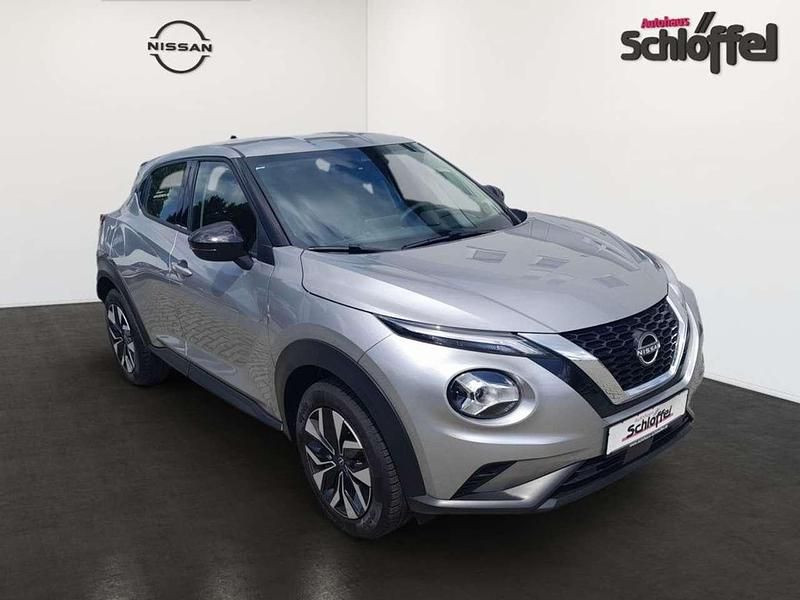 Silber Gebraucht 2024 Nissan Juke Acenta SUV | 16.990 € (Guter Preis) - Bild 1/4