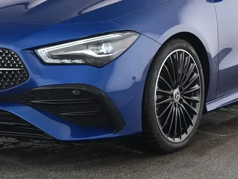 Gebraucht Mercedes CLA200 AMG 150 PS (110 kW) 2024 Schwarz Limousine