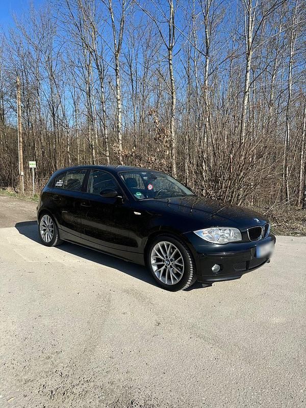 Gebraucht BMW 118 129 PS (94 kW) 2005 Schwarz Kleinwagen